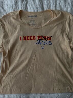 Doja Cat baby tee - ‘I Need Jesus’
